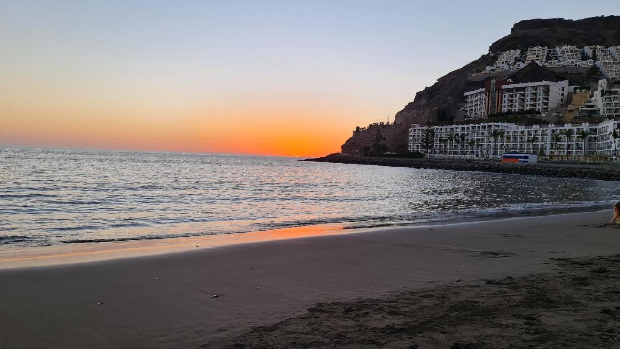 Oceanfront Deluxe-45M,Heated Pools,2Aircondition, 2Tv-65",Dishwasher,600Mb,Lift,Amadores View ! Playa Del Cura  Zewnętrze zdjęcie